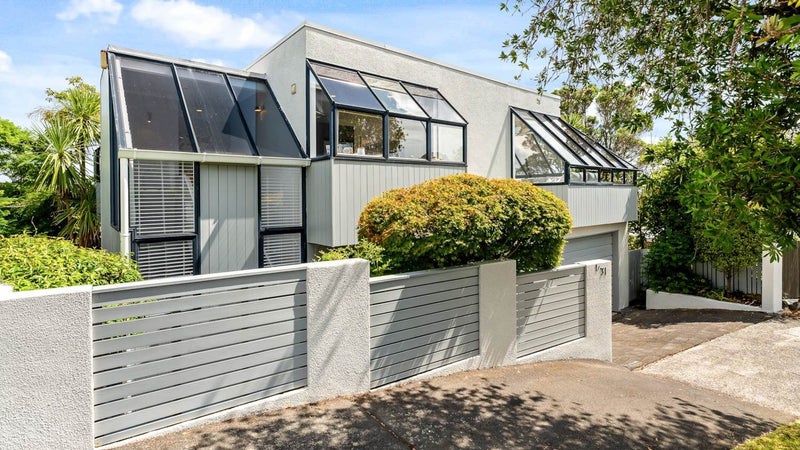 1/31 Hopkins Crescent, Kohimarama, Auckland - Carousel 1