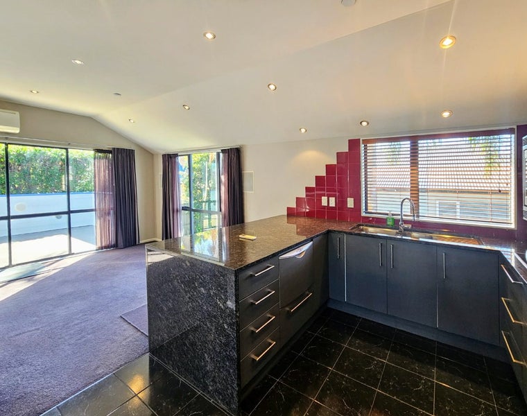 174E Ladies Mile, Ellerslie, Auckland - Carousel 1