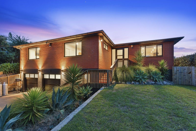 35 Glen Road, Raumati South, Paraparaumu - Carousel 1