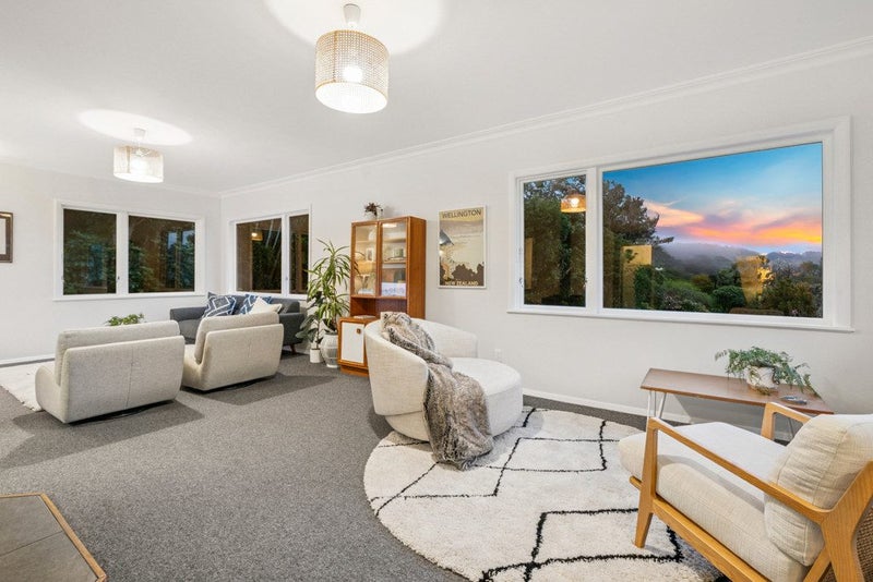 44 Homewood Avenue, Karori, Wellington - Carousel 2