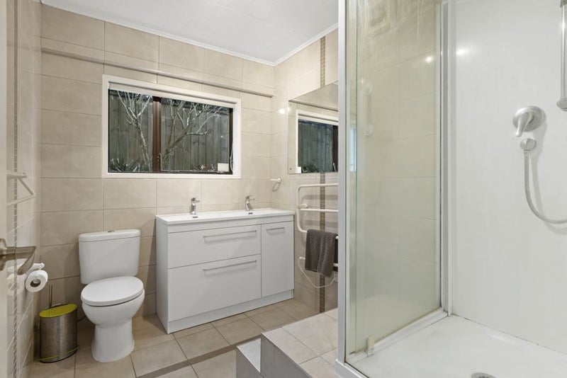 136 Weatherly Road, Torbay, Auckland - Carousel 20