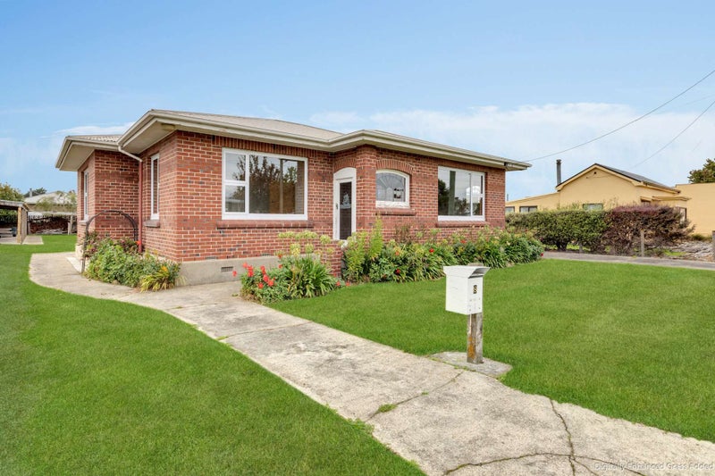 8 Redmond Street, Gore, Gore - Carousel 1