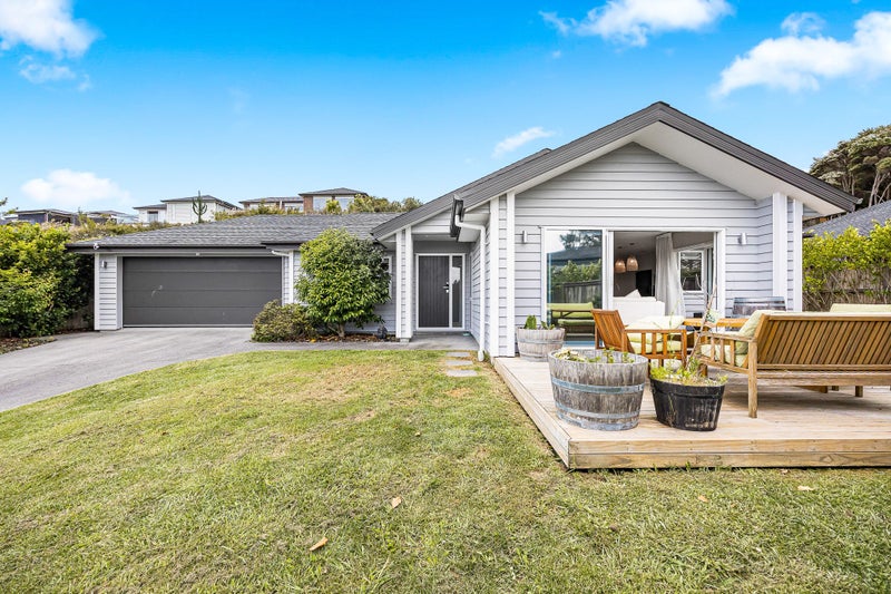 15 Somerset Place, Stanmore Bay, Whangaparaoa - Carousel 2