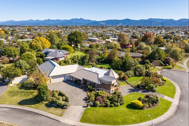 5 Brilyn Crescent, Witherlea, Blenheim - Carousel 2