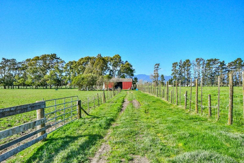 981 Hauraki Road, Thames - Carousel 1