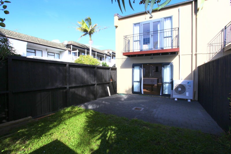 228A Green Lane West, Epsom, Auckland - Carousel 2