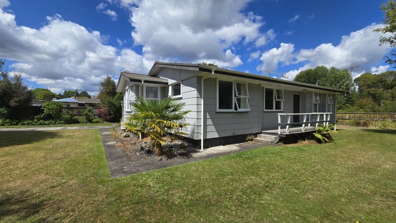 18 Lancaster Crescent, Tokoroa - Carousel 2