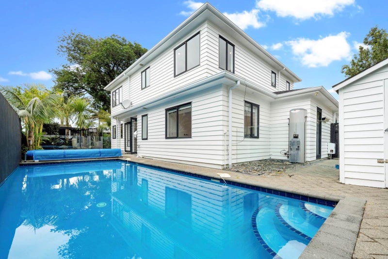 26A Rowan Road, Epsom, Auckland - Carousel 2