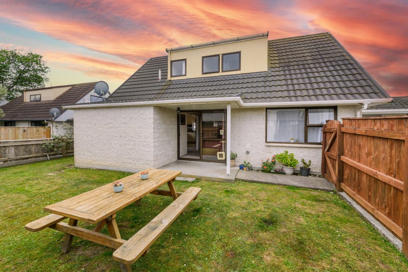 9 Charisma Court, Kelvin Grove, Palmerston North - Carousel 1