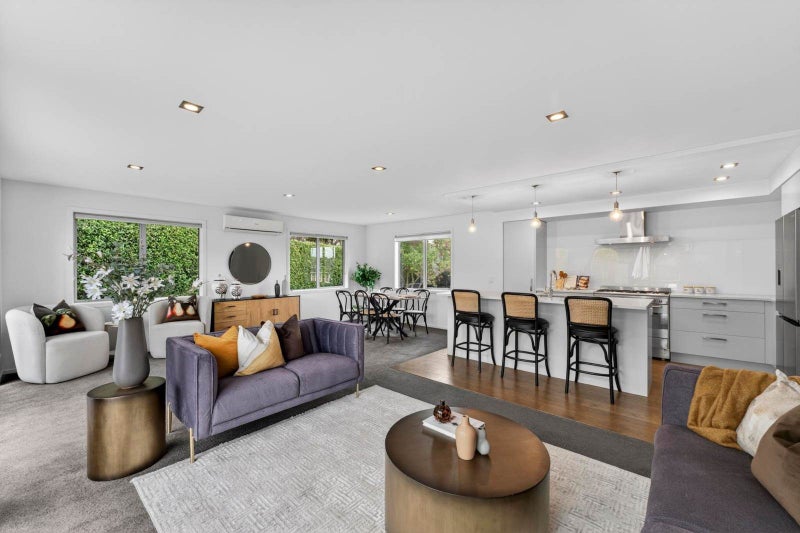 66A Castledine Crescent, Glen Innes, Auckland - Carousel 2