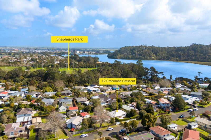 12 Crocombe Crescent, Beach Haven, Auckland - Carousel 28