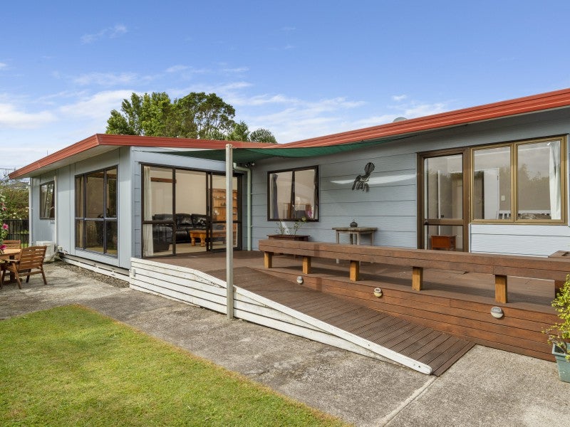 1 Taupata Street, Paengaroa, Te Puke - Carousel 1