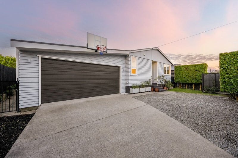 1/61 Aranui Road, Mount Wellington, Auckland - Carousel 2