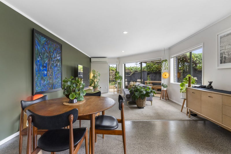 1A Mildmay Road, Henderson, Auckland - Carousel 2