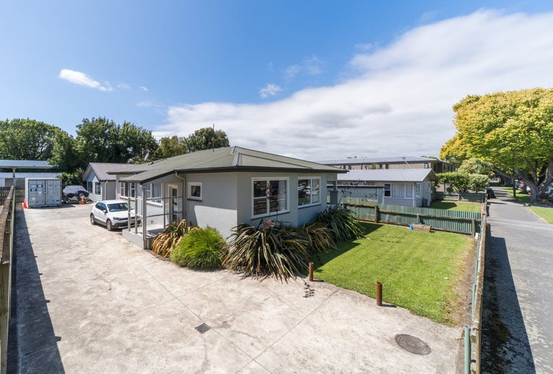 3 Ranfurly Street, Hokowhitu, Palmerston North - Carousel 1