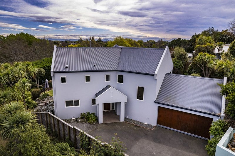 9 Enticott Place, Huntsbury, Christchurch - Carousel 1