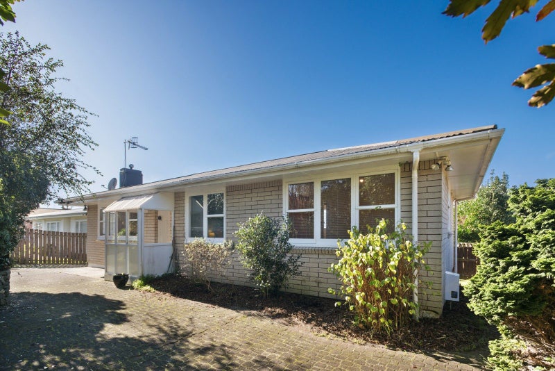 8 Simmonds Grove, Greerton, Tauranga, Bay Of Plenty - Carousel 2