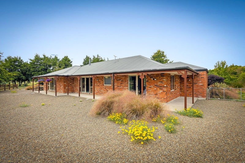 173 Ridge Road, Christchurch - Carousel 2