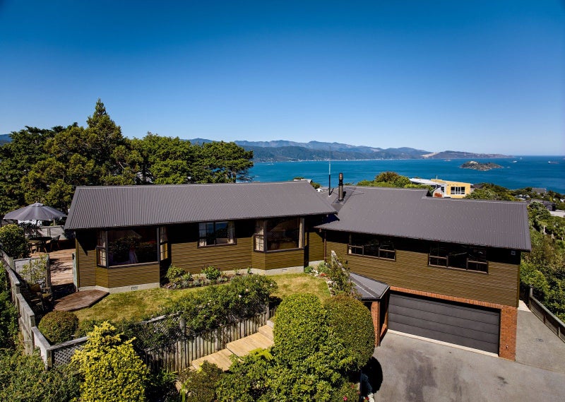 63 Maungaraki Road, Korokoro, Lower Hutt - Carousel 1