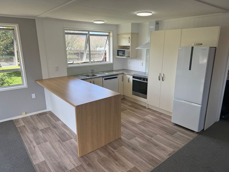 4 Harlock Place, Huntly, Huntly - Carousel 2