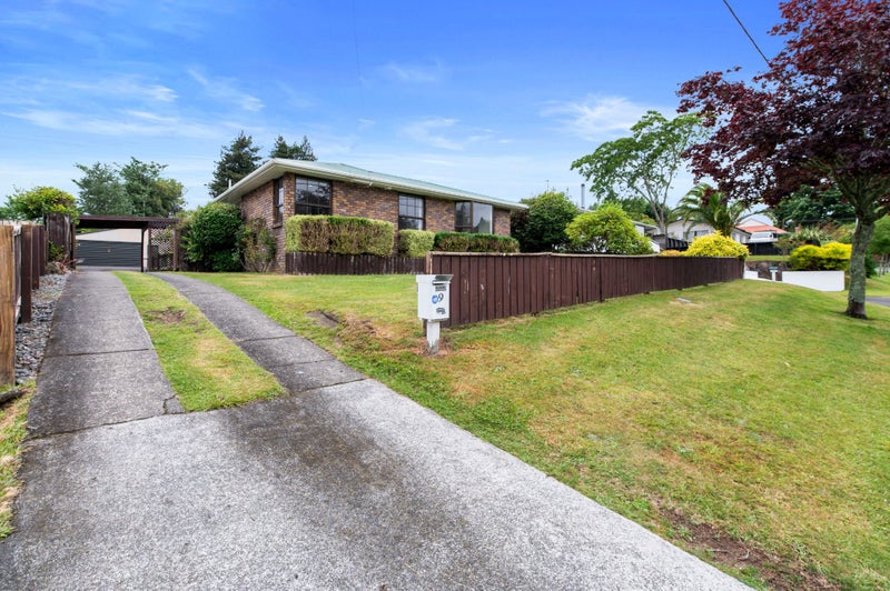 9 Nikau Street, Springfield, Rotorua - Carousel 1