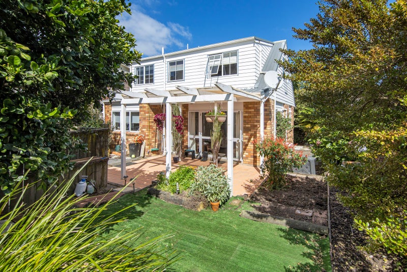 29A Kingsway Avenue, Sandringham, Auckland - Carousel 1