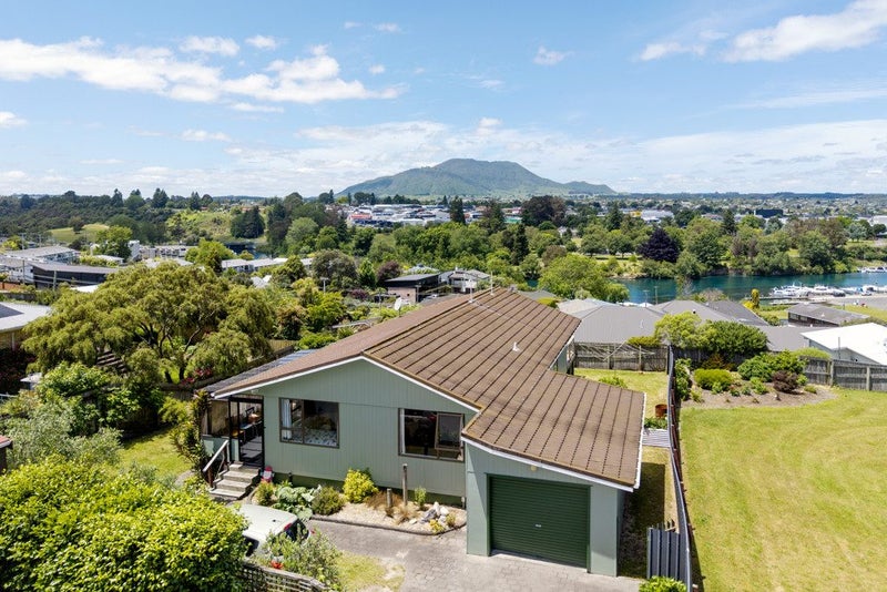 20 Pitiroi Street, Nukuhau, Taupō - Carousel 2