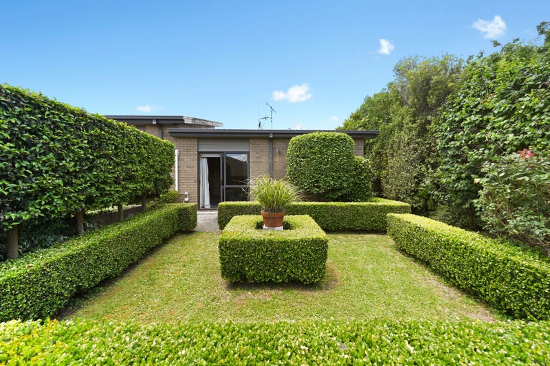 10 Farleigh Close, Huntington, Hamilton - Carousel 26