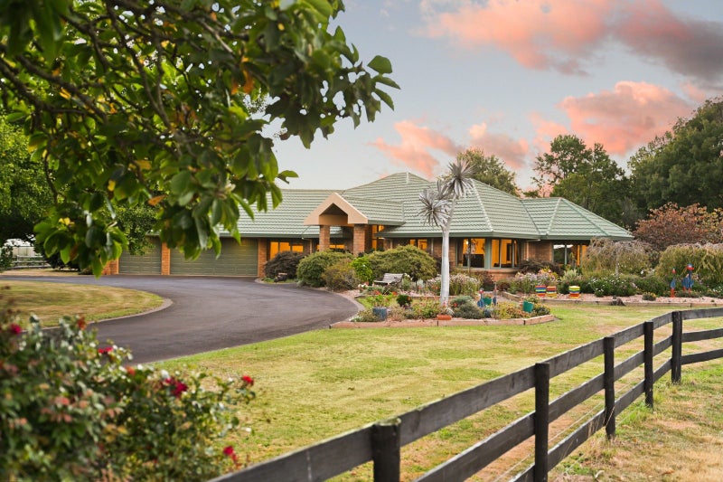 69 Woodcock Road, Tamahere, Hamilton - Carousel 1