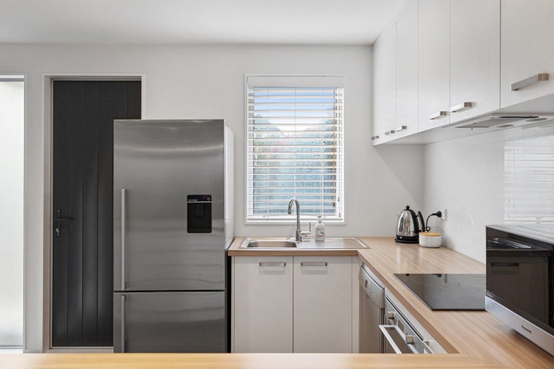 8/46 Andover Street, Merivale, Christchurch - Carousel 2