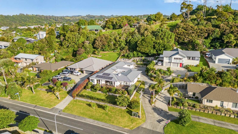 77 Falls Road, Warkworth, Warkworth - Carousel 50