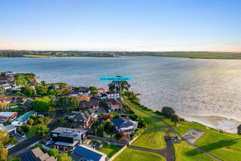 21 St Annes Crescent, Wattle Downs, Auckland - Carousel 2