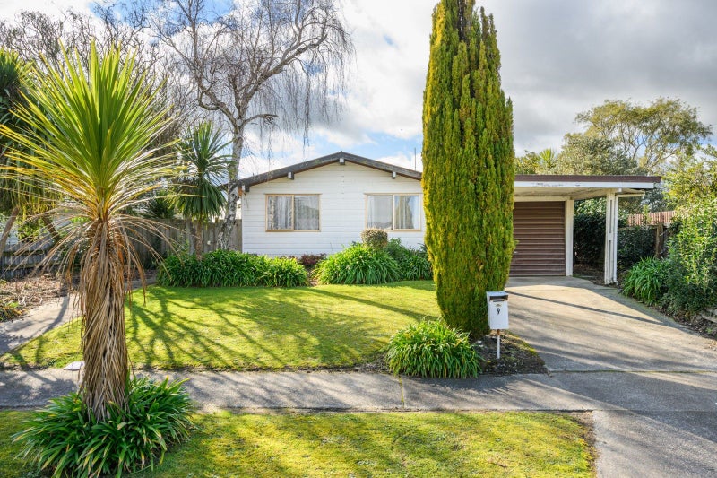 9 Alma Place, Milson, Palmerston North - Carousel 1