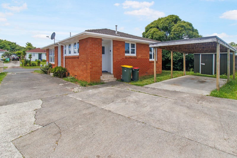 27 Chingford Close, Mangere, Auckland - Carousel 13