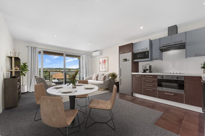 82C Michael Jones Drive, Flat Bush, Auckland - Carousel 2