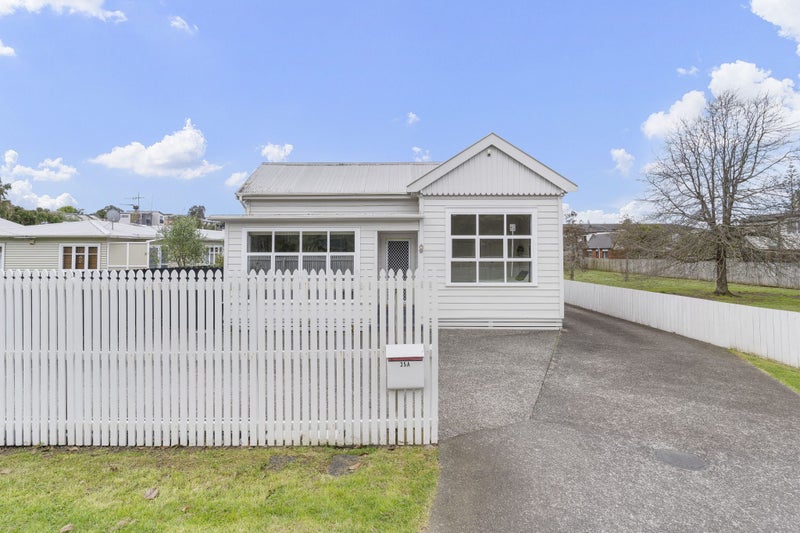 35A Aranui Road, Mount Wellington, Auckland - Carousel 1