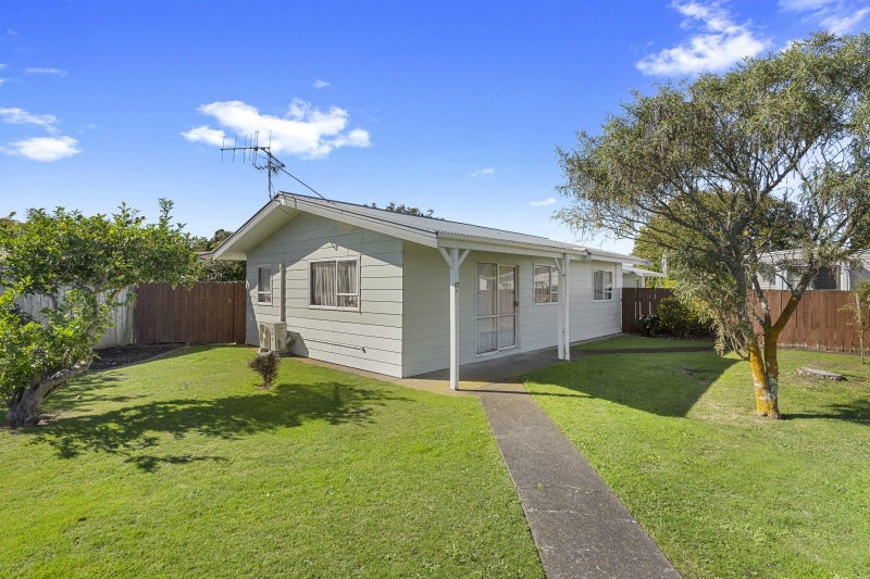 97A Hakeke Street, Whanganui East, Whanganui - Carousel 1
