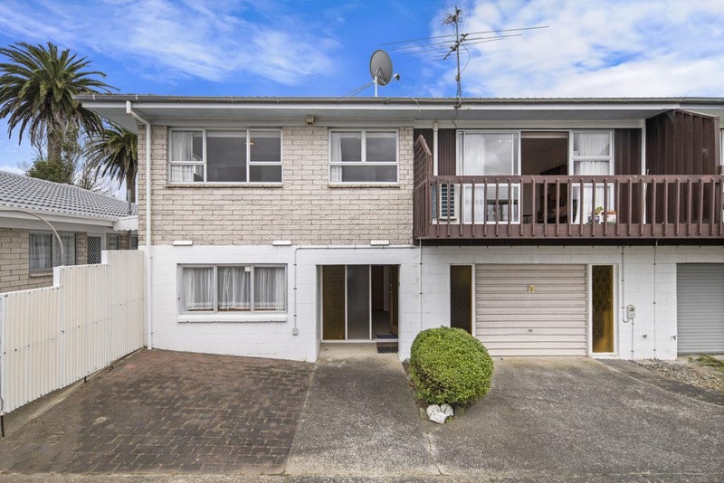 2/88 Tui Road, Papatoetoe, Manukau City, Auckland - Carousel 1