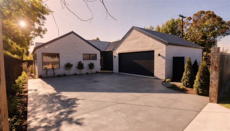 164 Aokautere Drive, Fitzherbert, Palmerston North - Carousel 1