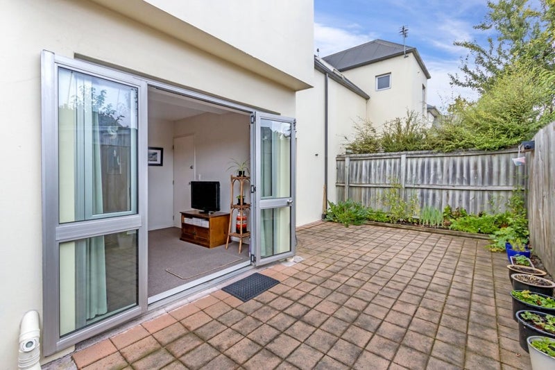 3/53 Ely Street, Christchurch Central, Christchurch - Carousel 2