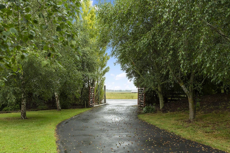 260 Outram-Mosgiel Road, North Taieri, Outram - Carousel 20