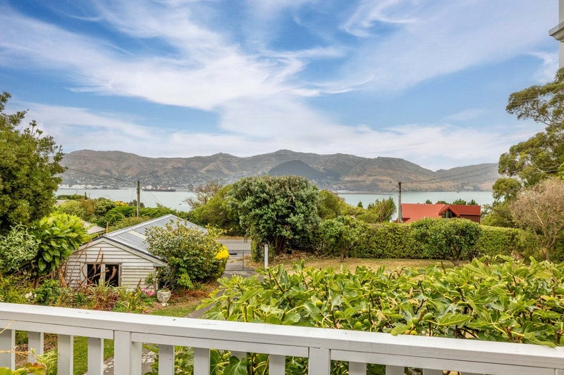 68 Marine Drive, Diamond Harbour, Lyttelton - Carousel 2
