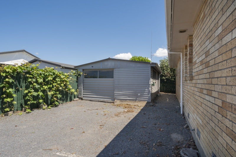 33 Sherson Street, Gate Pa, Tauranga - Carousel 19