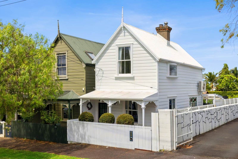 52 Sussex Street, Grey Lynn, Auckland - Carousel 1