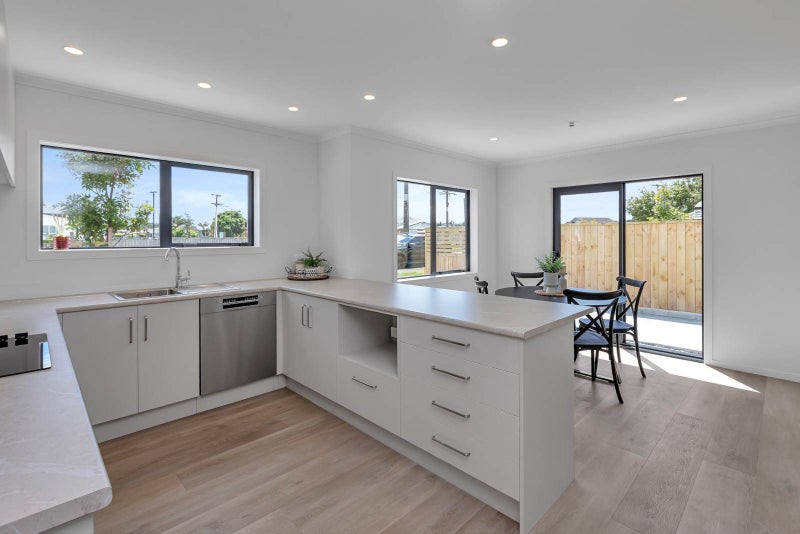 1B Simons Street, Kensington, Whangarei, Northland - Carousel 2