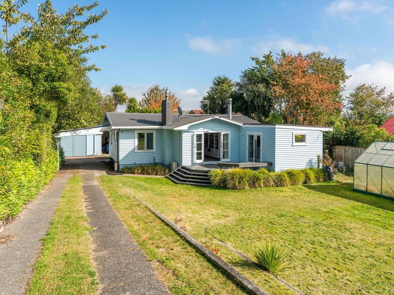 16 Matipo Street, Taupo - Carousel 24