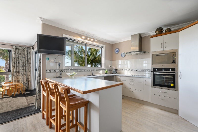 65 Freyberg Street, Otumoetai, Tauranga, Bay Of Plenty - Carousel 2