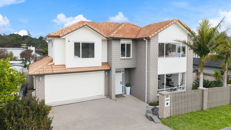 25 Wye Oak Drive, Schnapper Rock, Auckland - Carousel 1