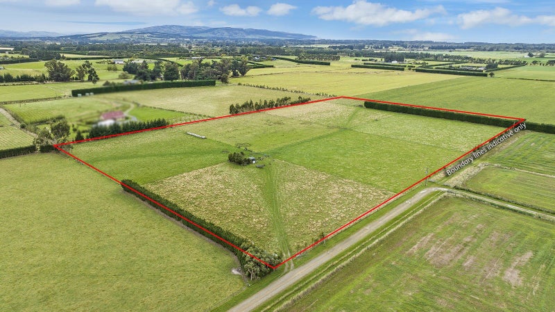 270 Stokes Road, Balcairn, Amberley - Carousel 2