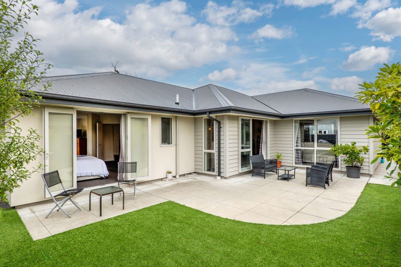 584B Madras Street, St Albans, Christchurch - Carousel 1